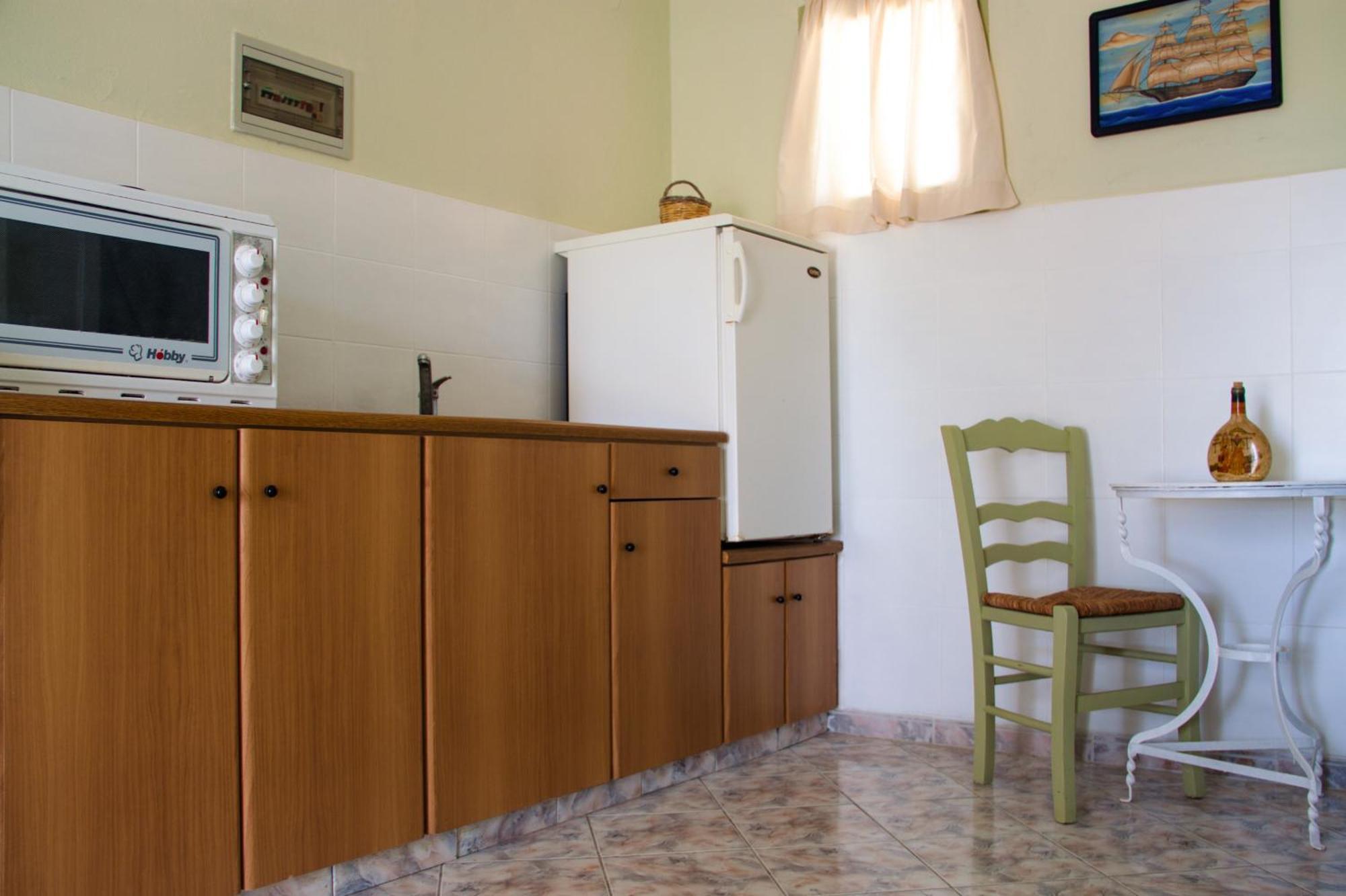 Parasporos Village Adamantas  Habitación foto