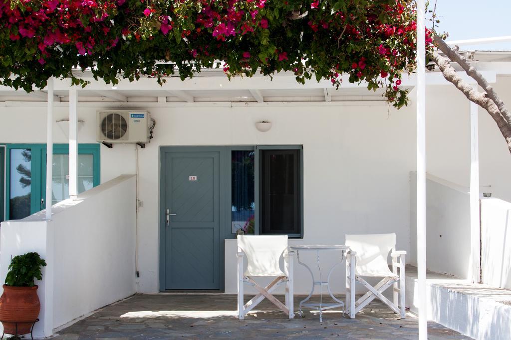 Parasporos Village Adamantas  Habitación foto