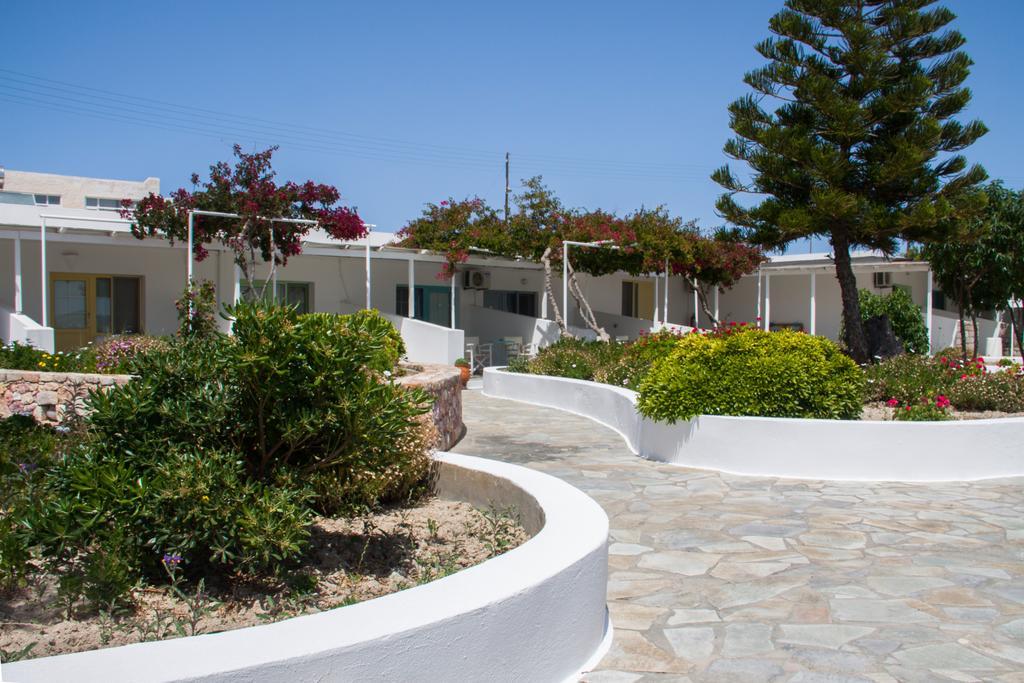 Parasporos Village Adamantas  Exterior foto